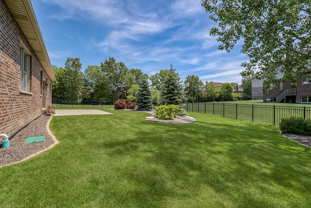 12427 Pemrose Court, Mokena, IL 60448