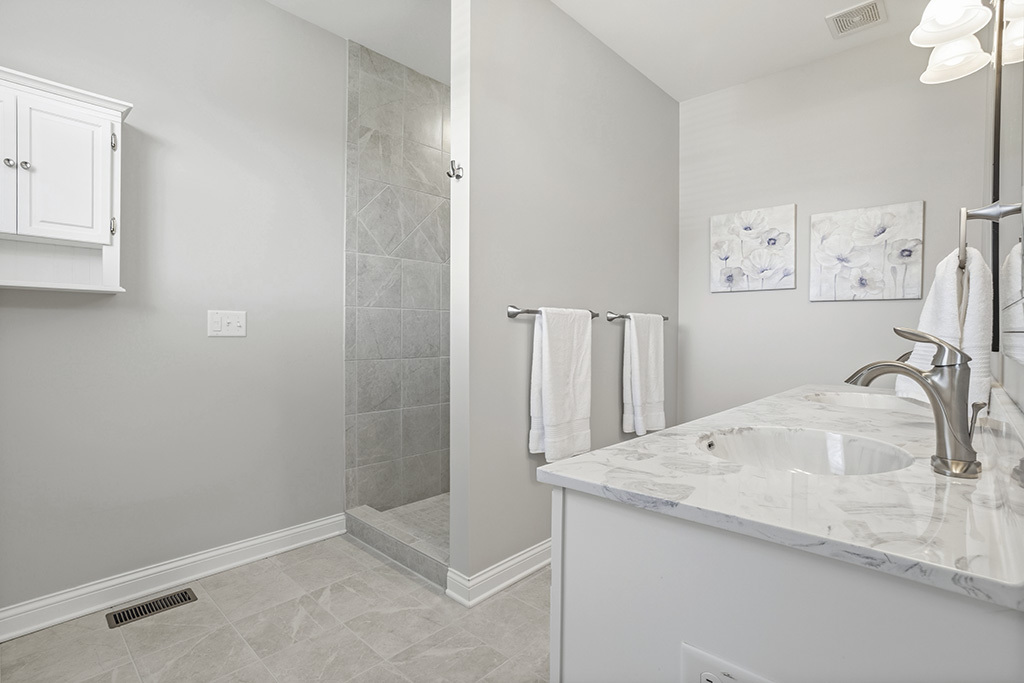 12427 Pemrose Court, Mokena, IL 60448