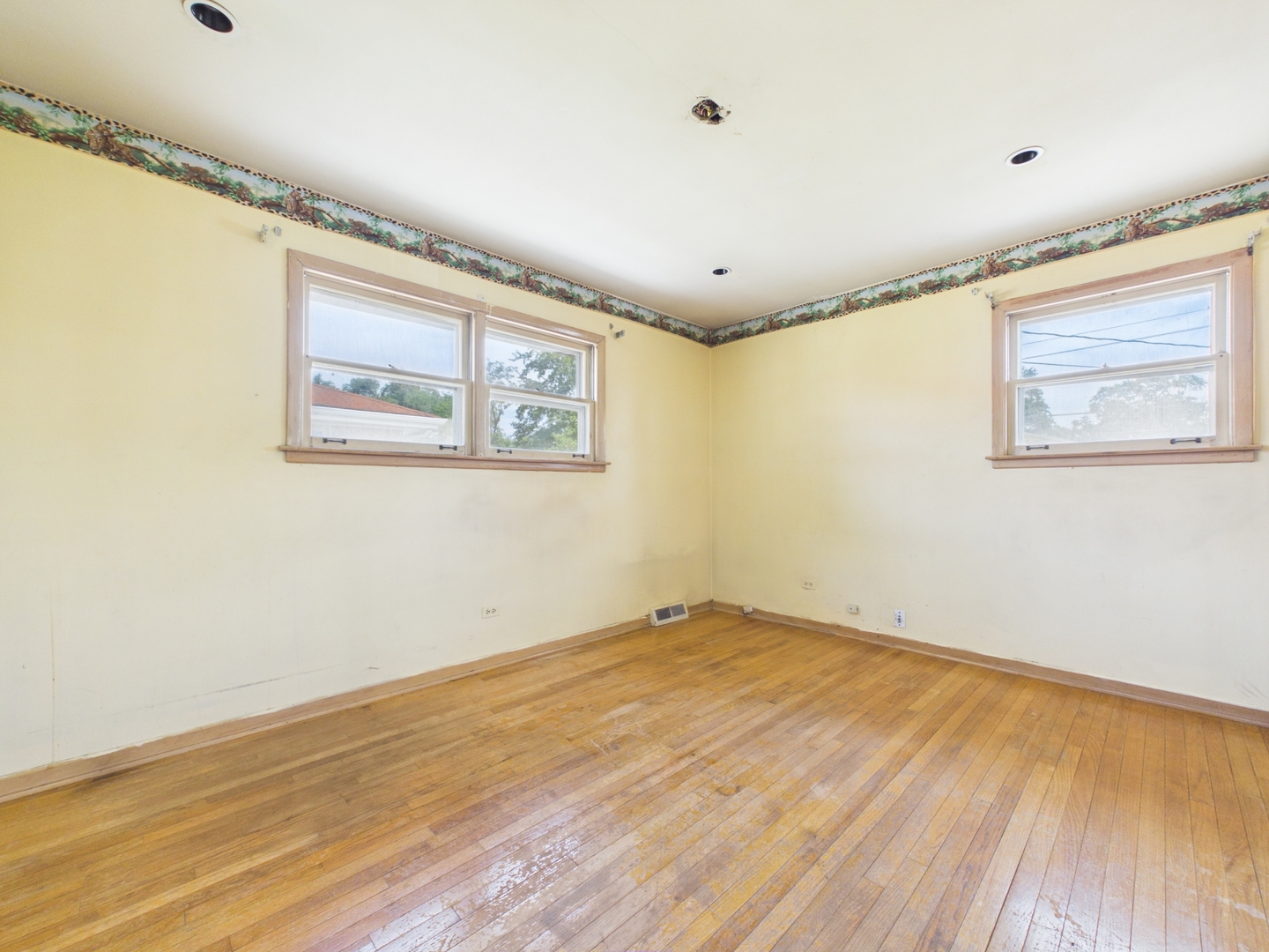 51 51st Avenue, Bellwood, IL 60104