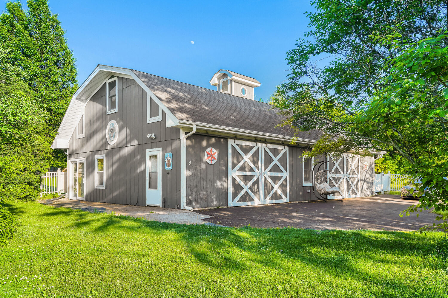 9 Tomahawk Trail, Oswego, IL 60543