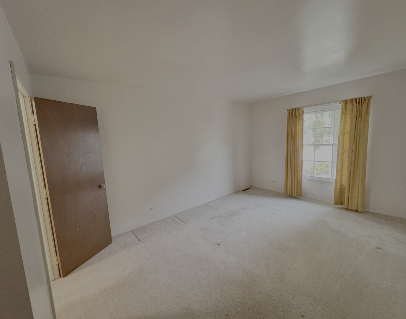 1674 Williamsburg Court #D, Wheaton, IL 60189