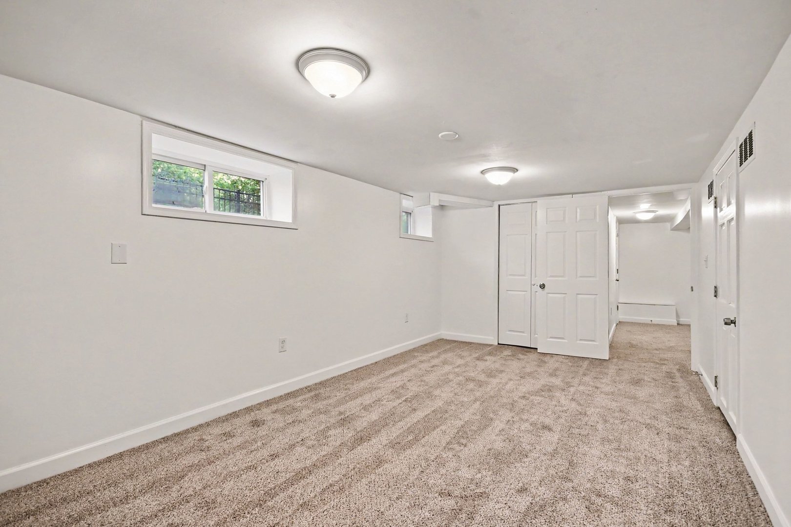 312 N Locust Street, Aurora, IL 60506