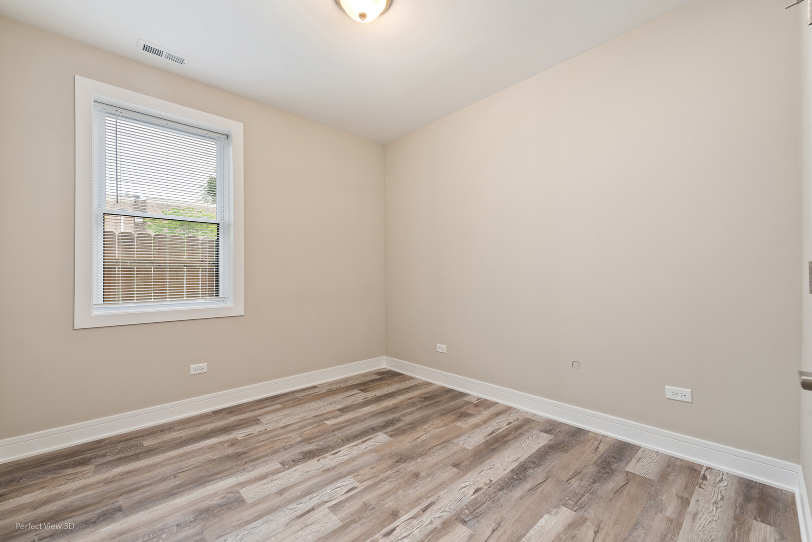 6530 S Maryland Avenue #3, Chicago, IL 60637