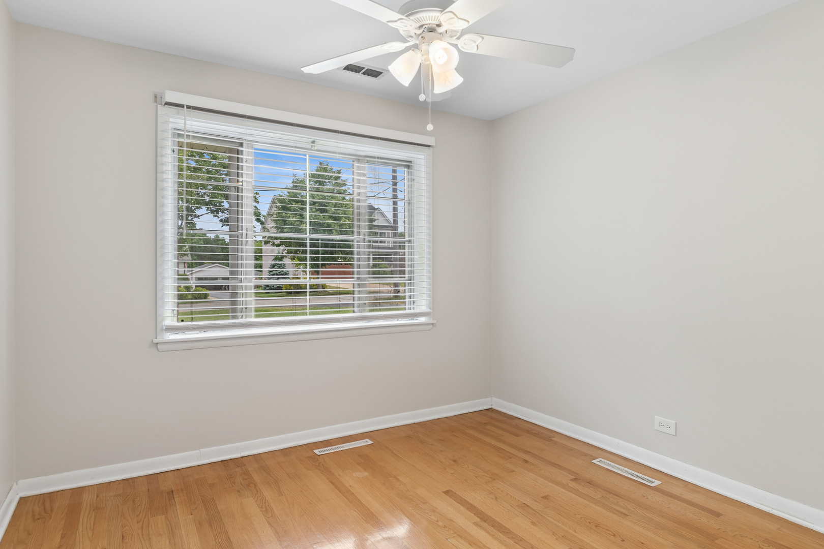 230 Grant Street, Downers Grove, IL 60515