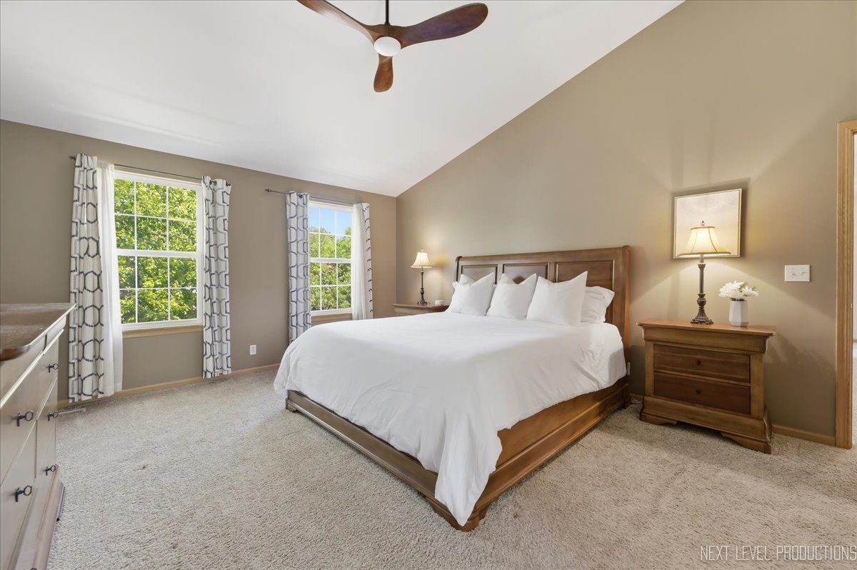 1291 McDole Drive, Sugar Grove, IL 60554