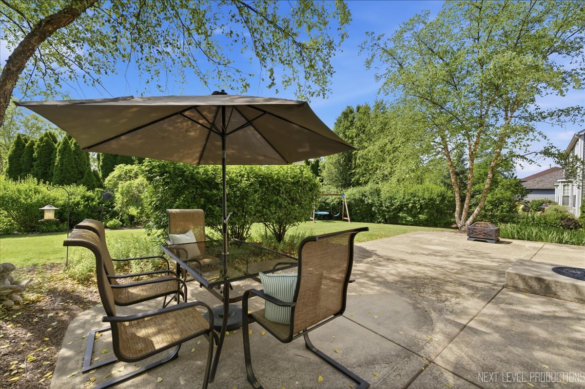 1291 McDole Drive, Sugar Grove, IL 60554
