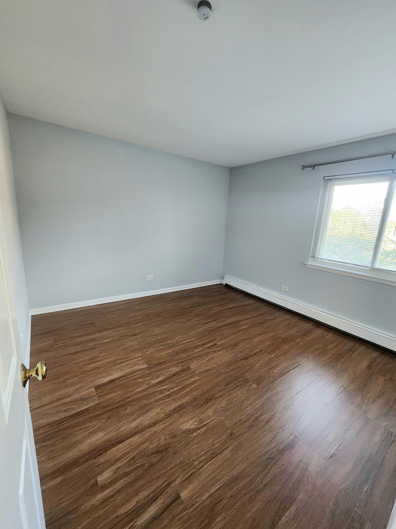 1085 Knoll Lane #207, Hoffman Estates, IL 60194