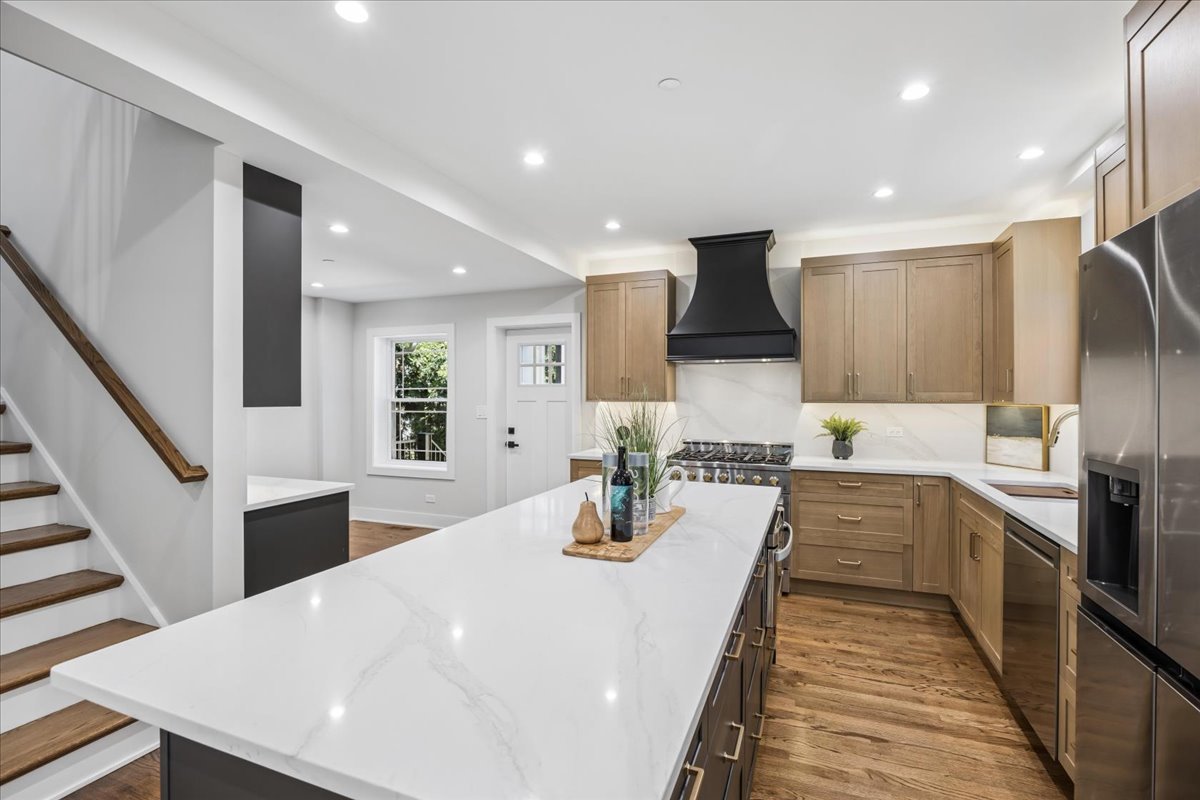 742 Highland Avenue, Oak Park, IL 60304