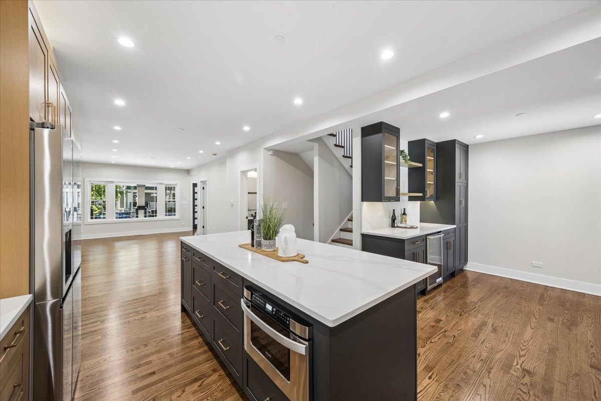 742 Highland Avenue, Oak Park, IL 60304