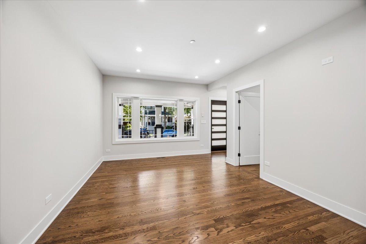 742 Highland Avenue, Oak Park, IL 60304