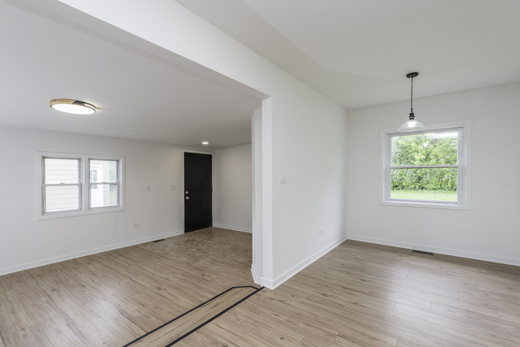 40510 N Marcus Street, Antioch, IL 60002