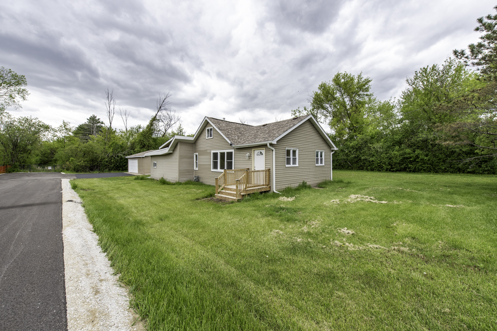 40510 N Marcus Street, Antioch, IL 60002