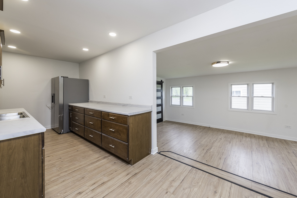 40510 N Marcus Street, Antioch, IL 60002
