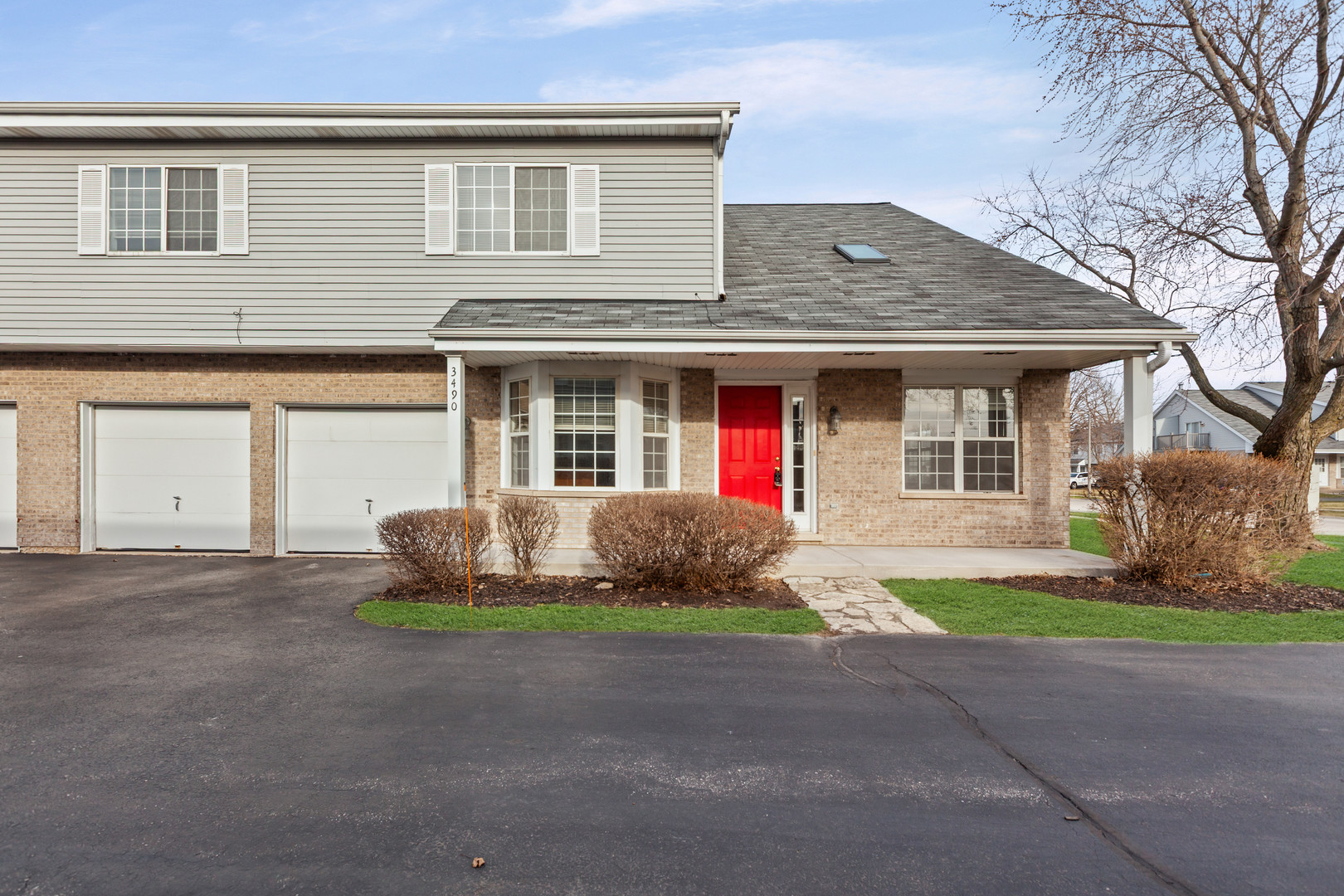 3490 WILLOWVIEW Court, Aurora, IL 60504