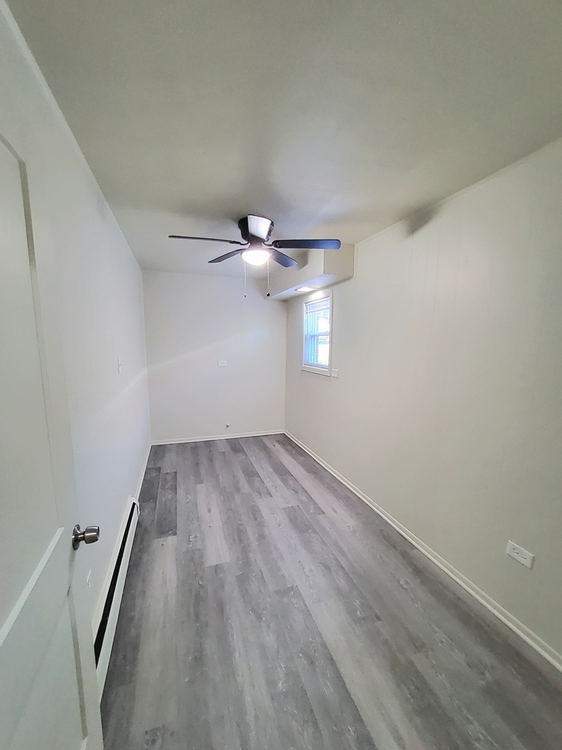 7445 W 64th Street, Summit, IL 60501