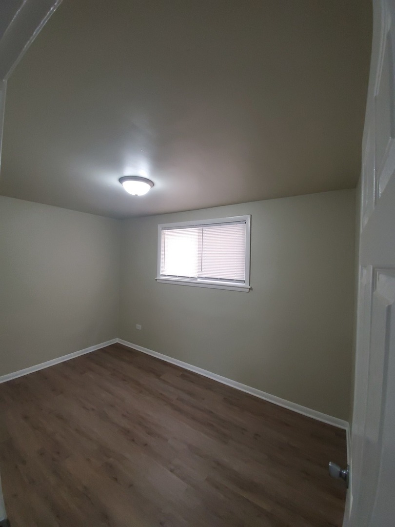 7445 W 64th Street, Summit, IL 60501
