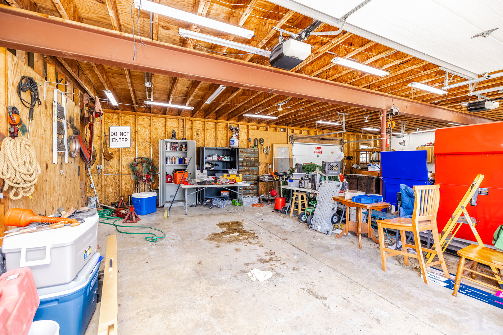9208 N 14500e Road, Grant Park, IL 60940