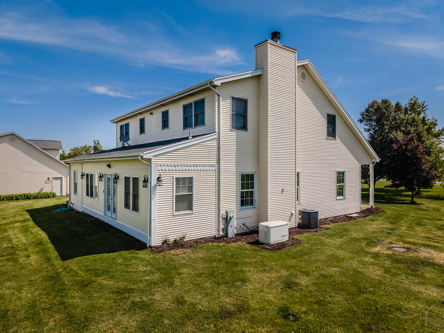 9208 N 14500e Road, Grant Park, IL 60940