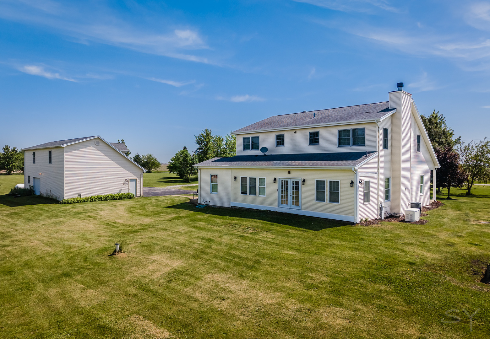 9208 N 14500e Road, Grant Park, IL 60940