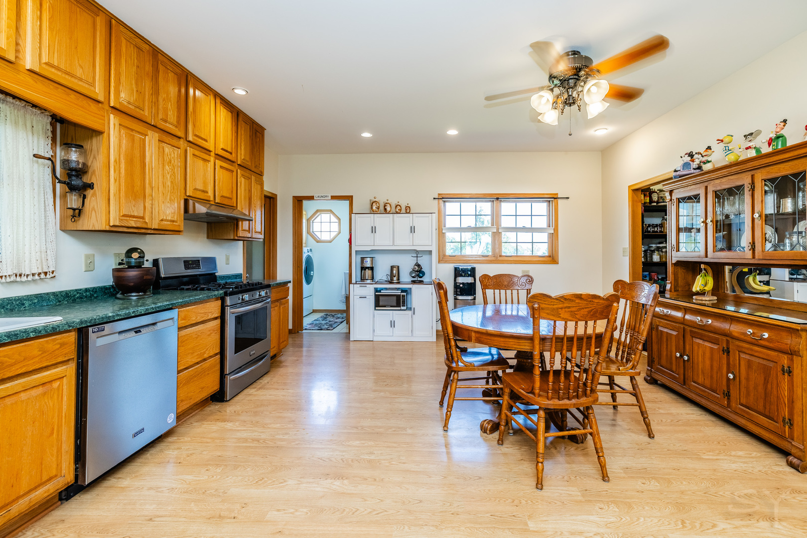 9208 N 14500e Road, Grant Park, IL 60940