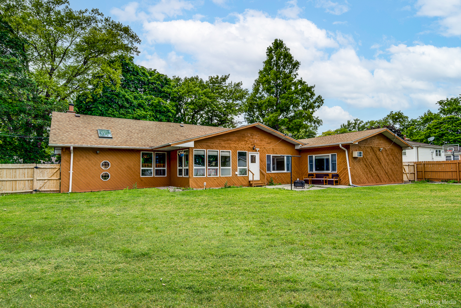 11647 S Tripp Avenue, Alsip, IL 60803