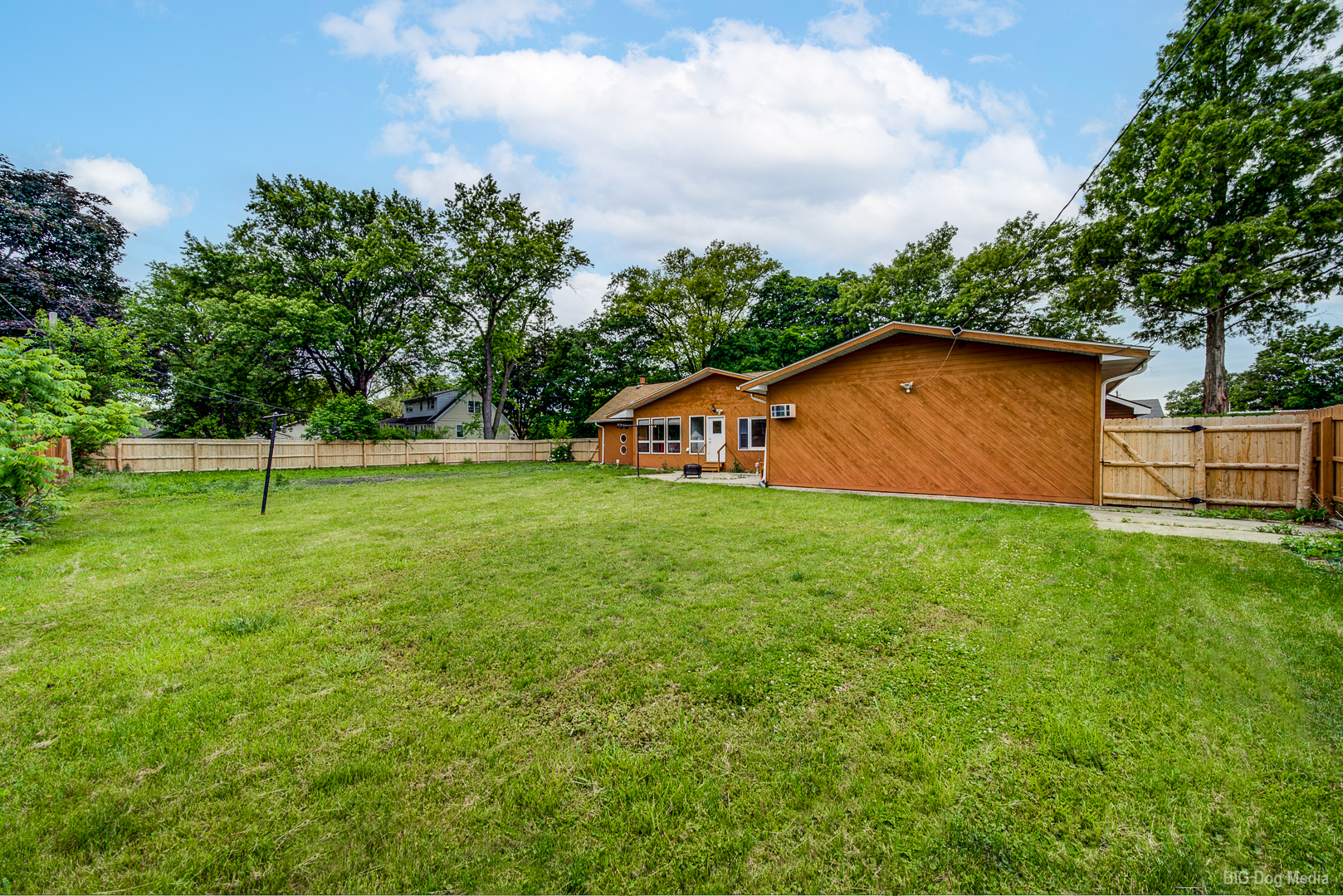 11647 S Tripp Avenue, Alsip, IL 60803