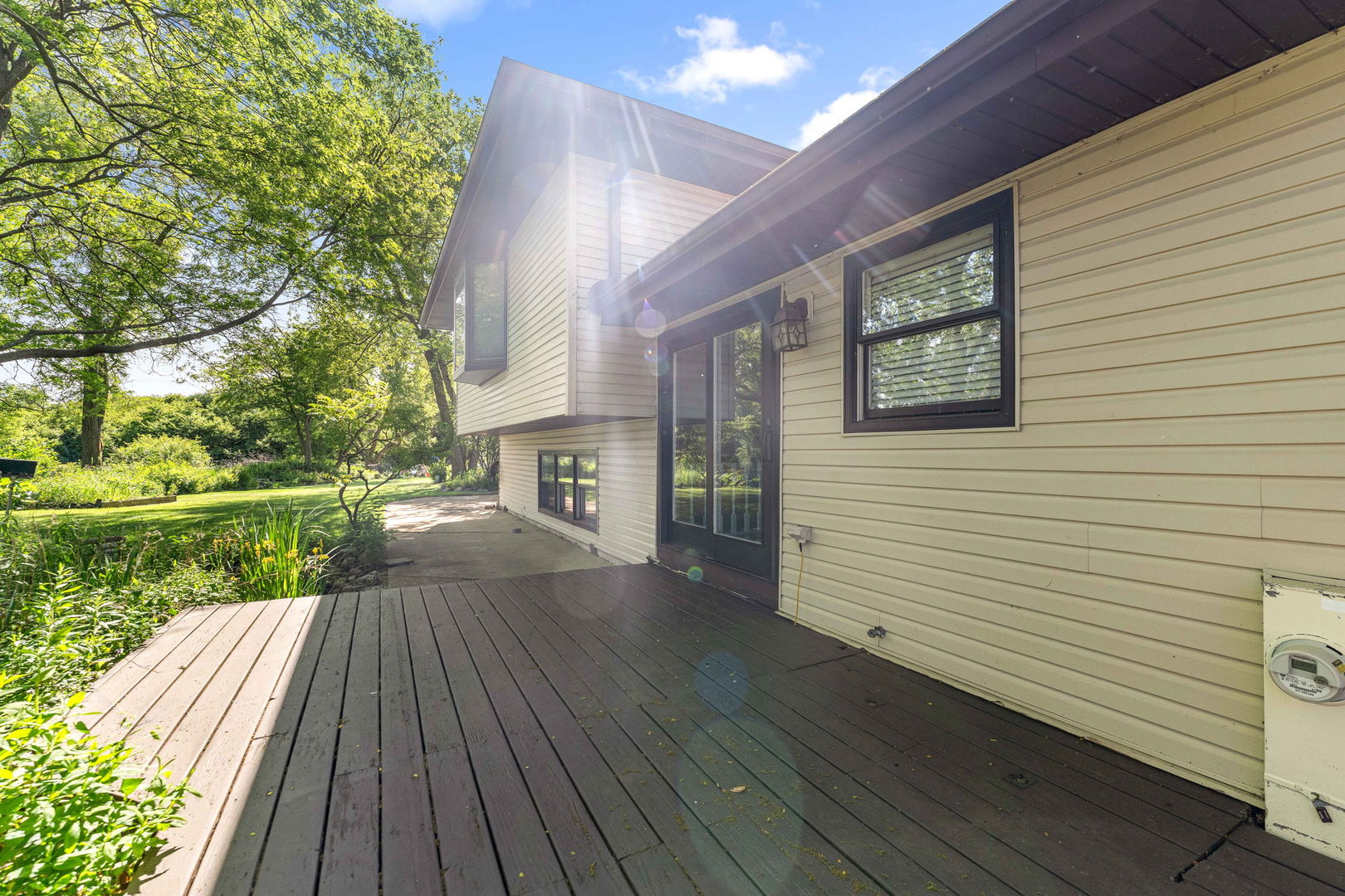 1093 Poplar Court, Lake Zurich, IL 60047
