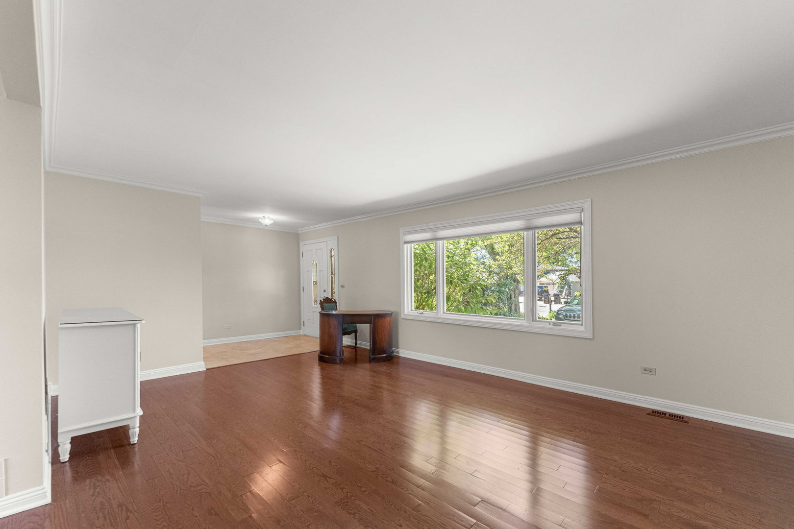 1093 Poplar Court, Lake Zurich, IL 60047