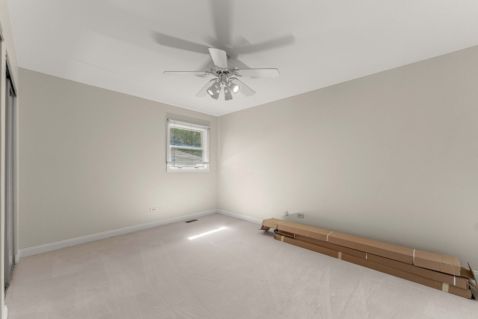 1093 Poplar Court, Lake Zurich, IL 60047