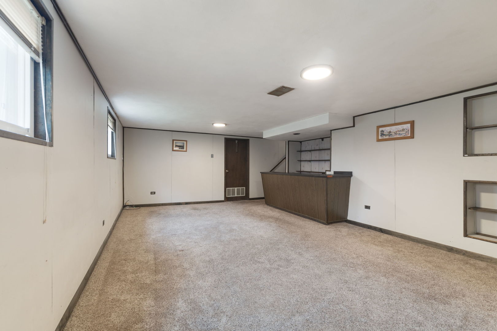 4821 W 105th Street, Oak Lawn, IL 60453