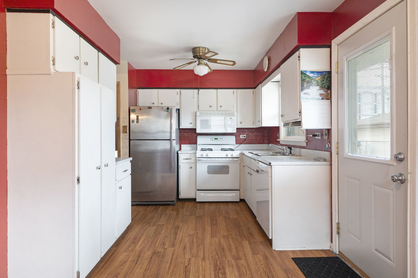 4821 W 105th Street, Oak Lawn, IL 60453
