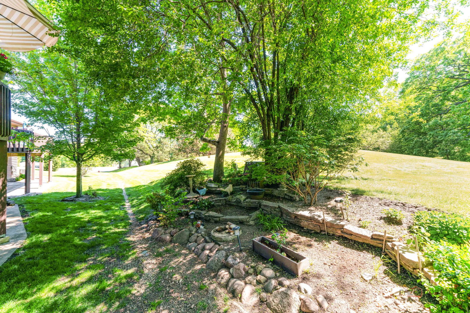 845 Brian Court, Gurnee, IL 60031