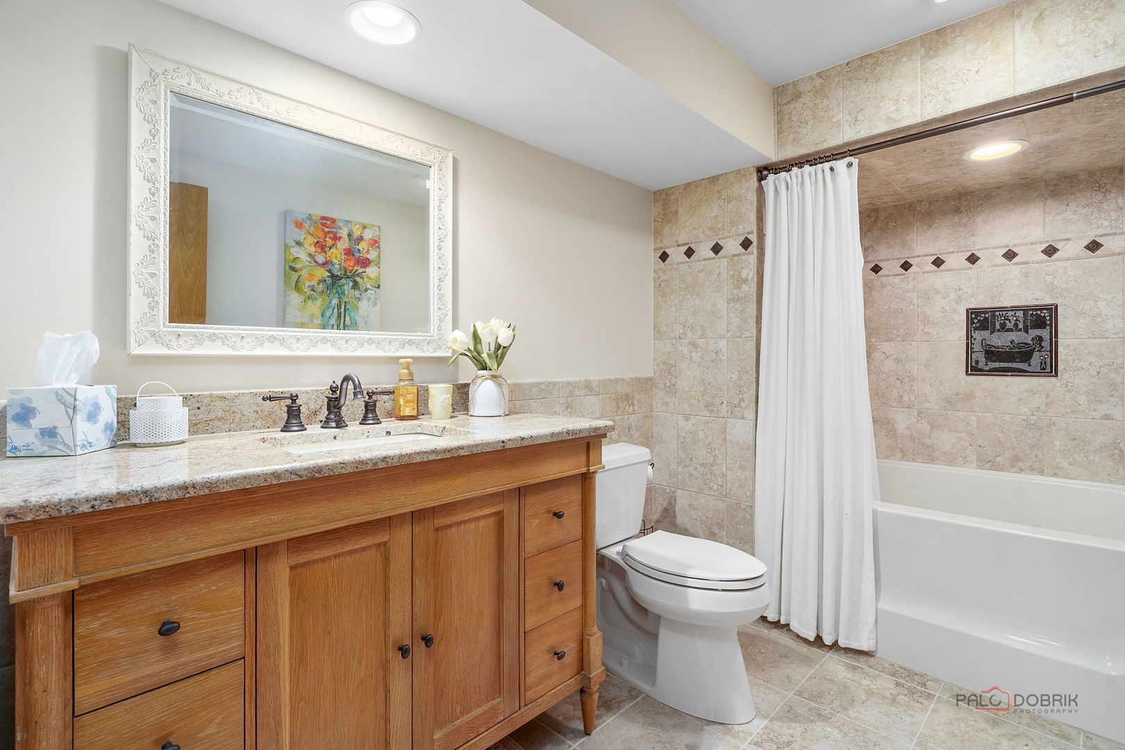 845 Brian Court, Gurnee, IL 60031