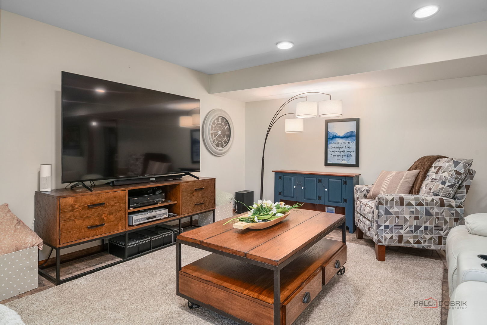 845 Brian Court, Gurnee, IL 60031