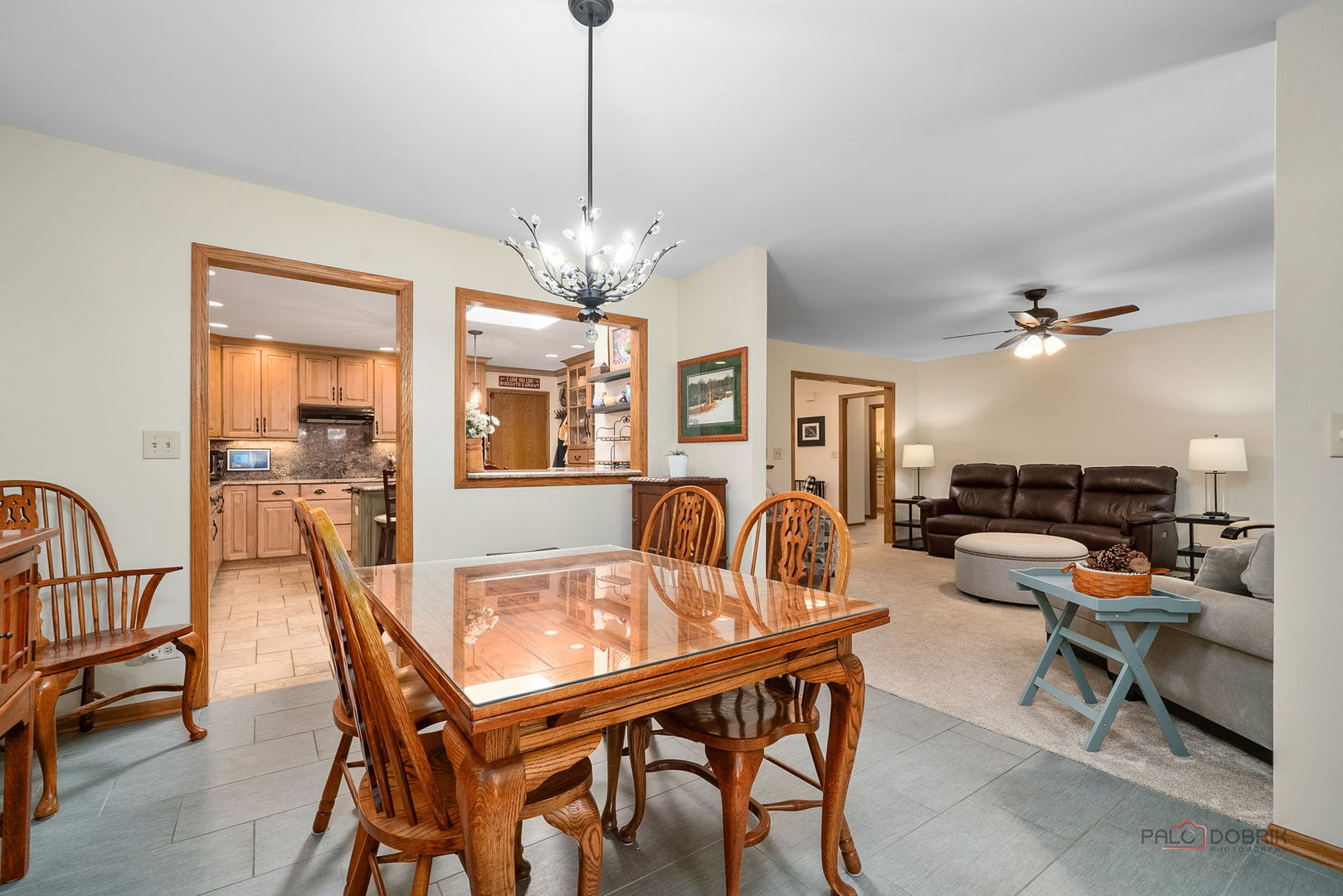 845 Brian Court, Gurnee, IL 60031