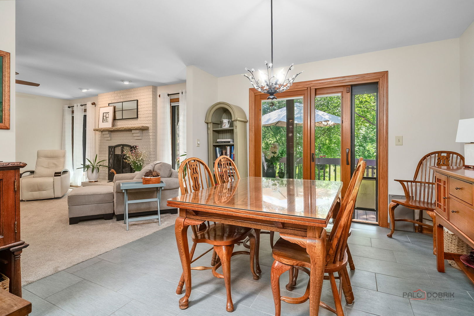 845 Brian Court, Gurnee, IL 60031
