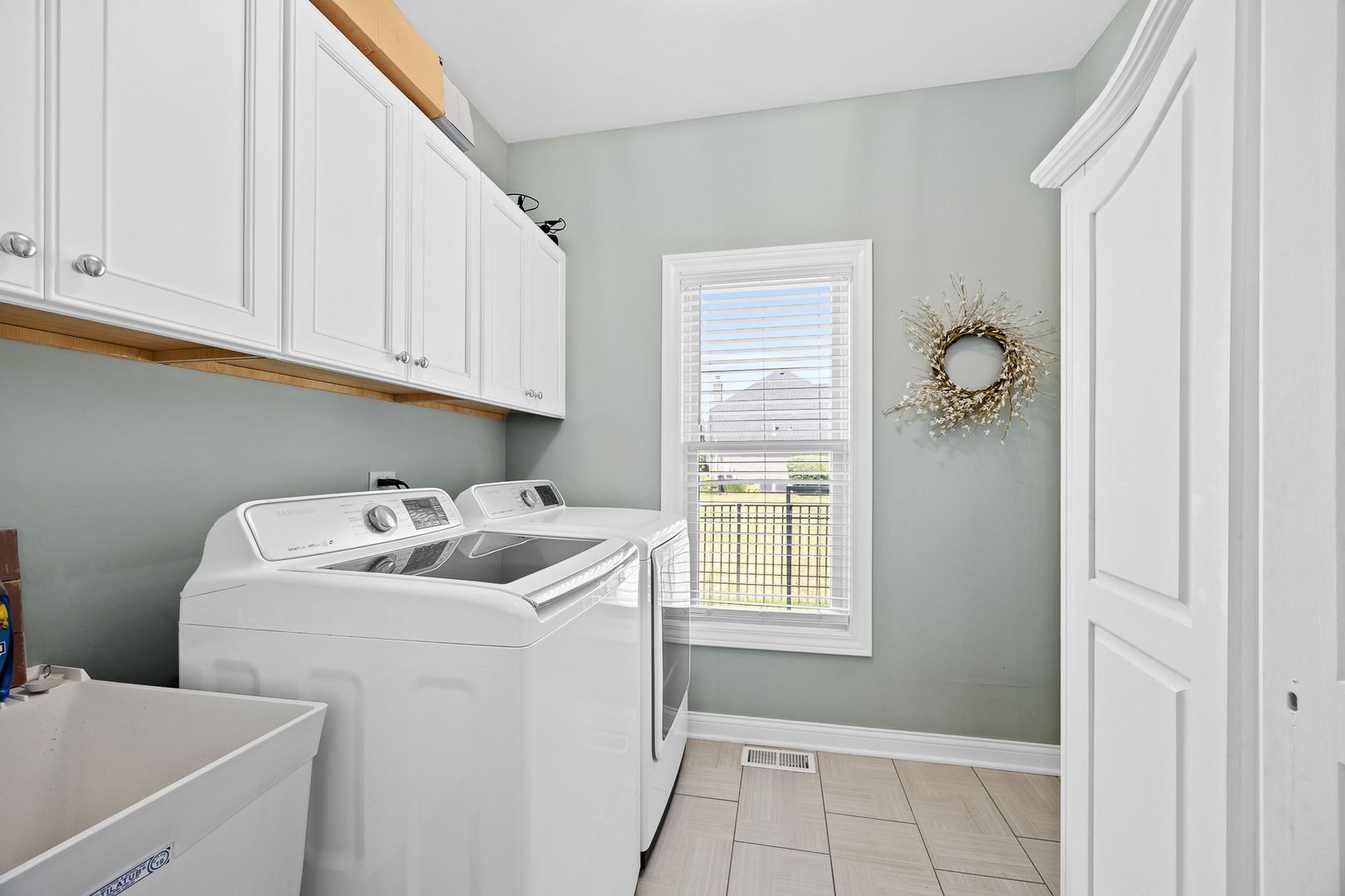 24809 W Easy Street, Plainfield, IL 60586