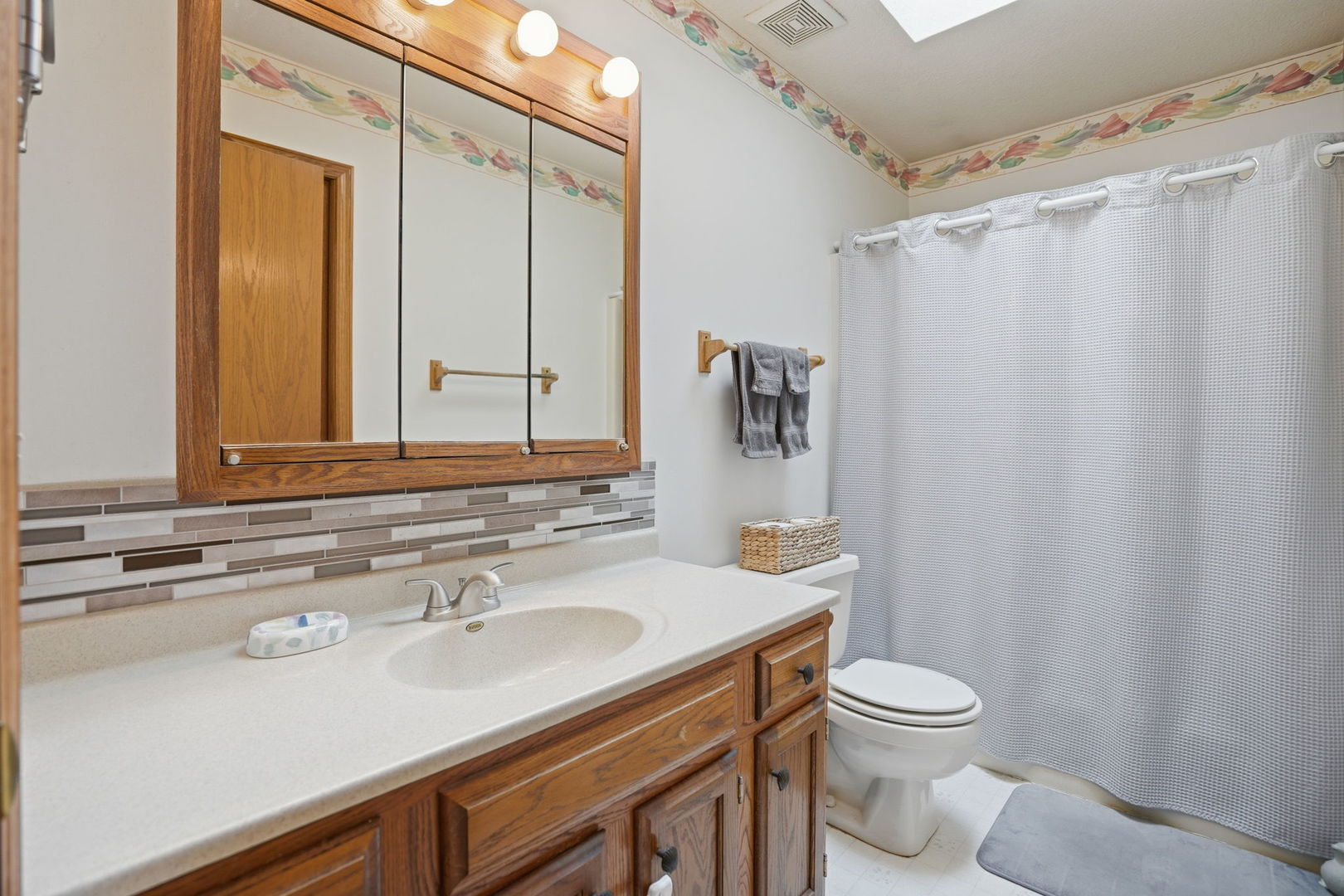 6010 N Hancock Avenue, Davenport, IA 52806