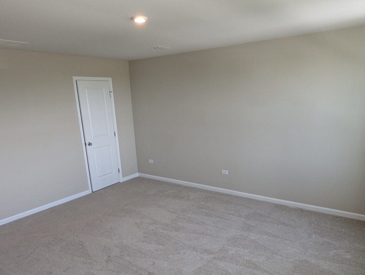 1219 Fox Hedge Trail, Hampshire, IL 60140