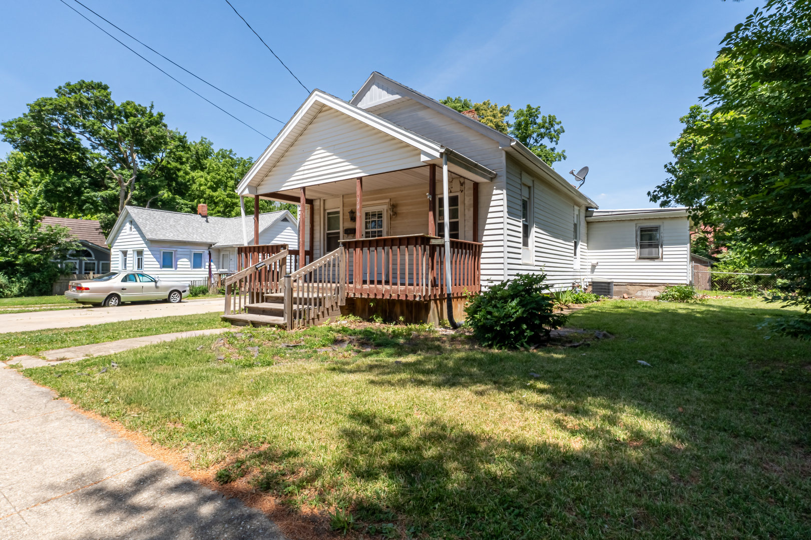 306 E Sycamore Street, Normal, IL 61761