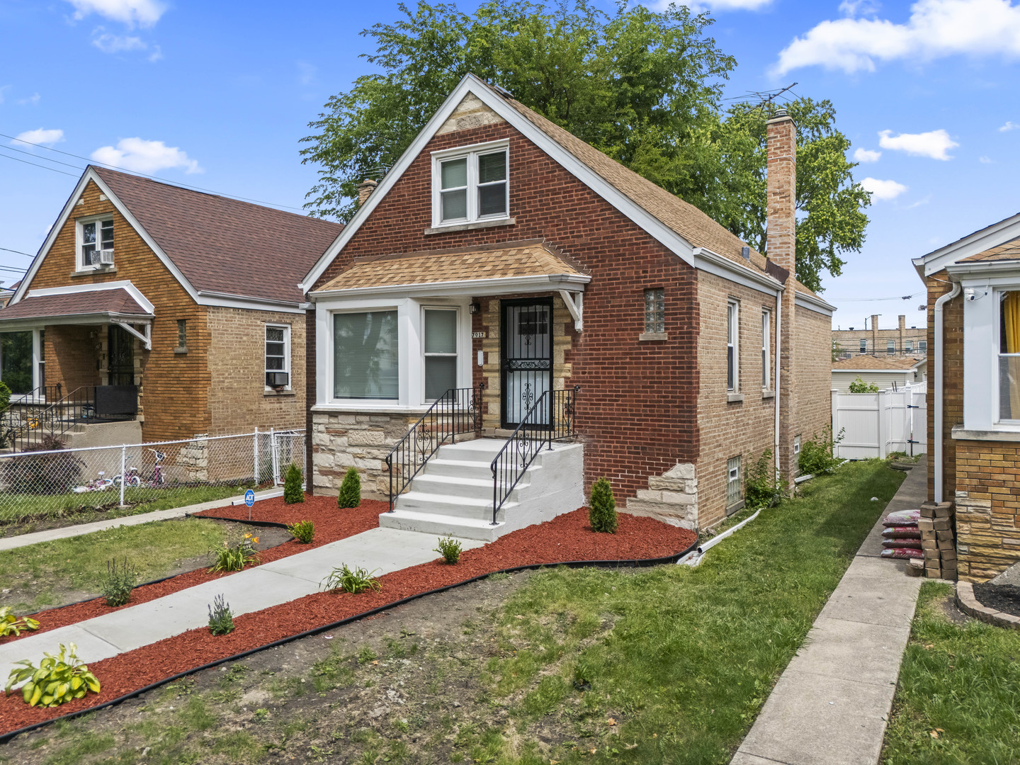7917 S Christiana Avenue, Chicago, IL 60652