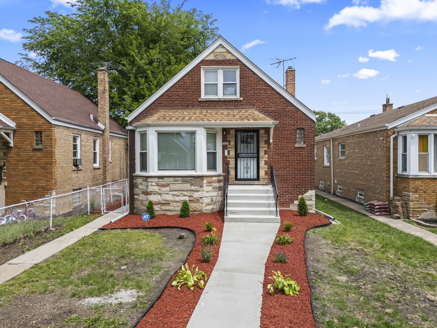 7917 S Christiana Avenue, Chicago, IL 60652