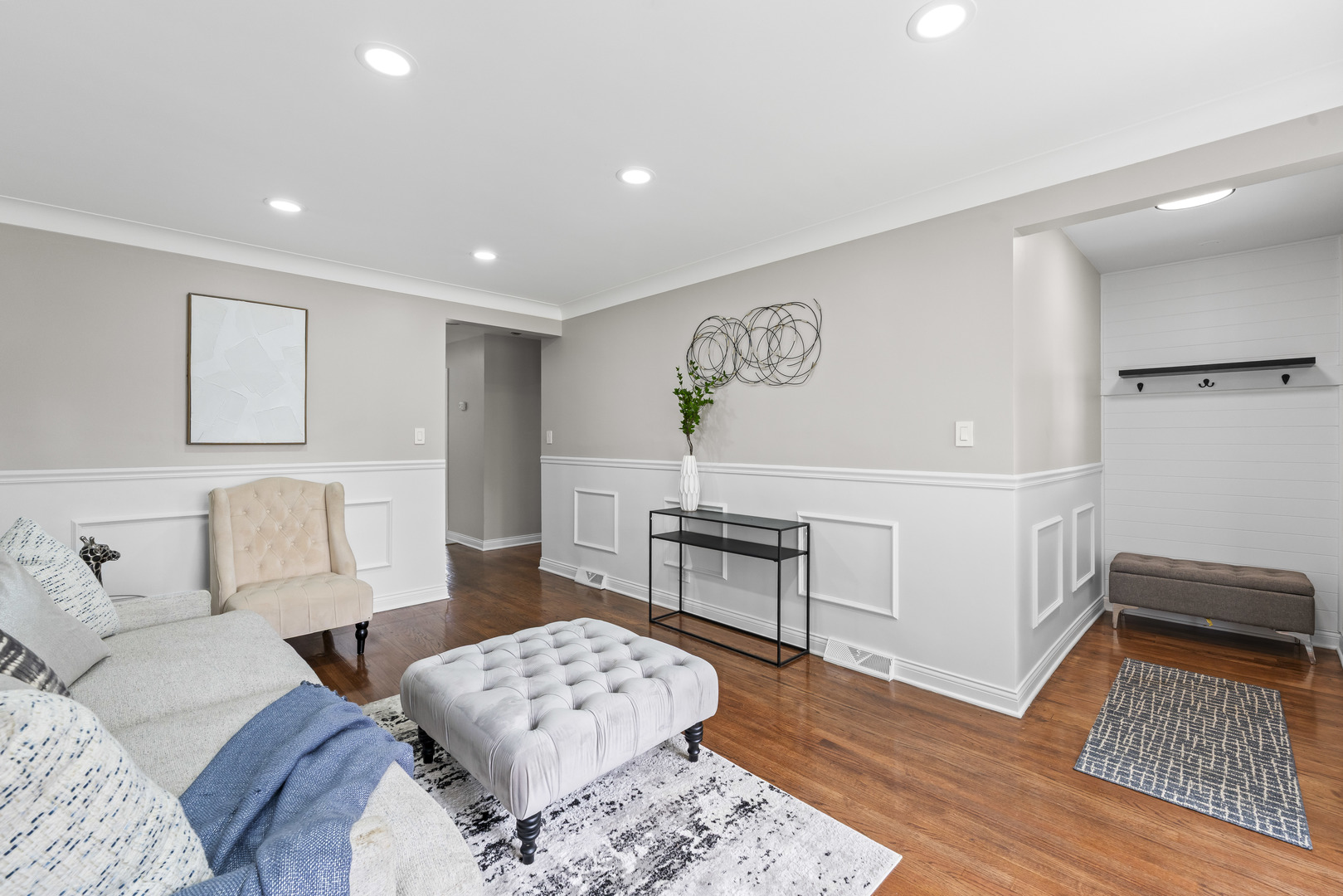 7917 S Christiana Avenue, Chicago, IL 60652