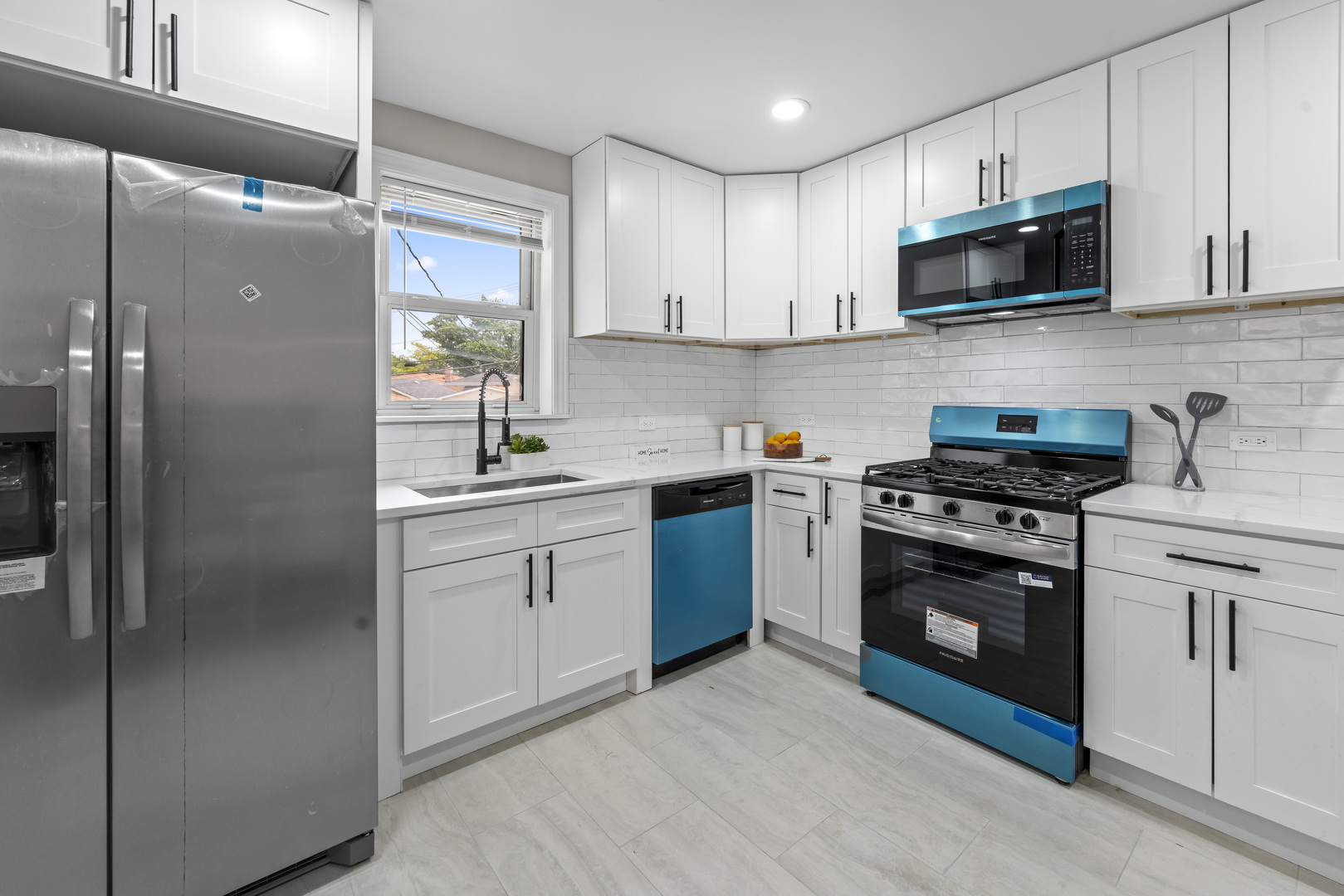 7917 S Christiana Avenue, Chicago, IL 60652