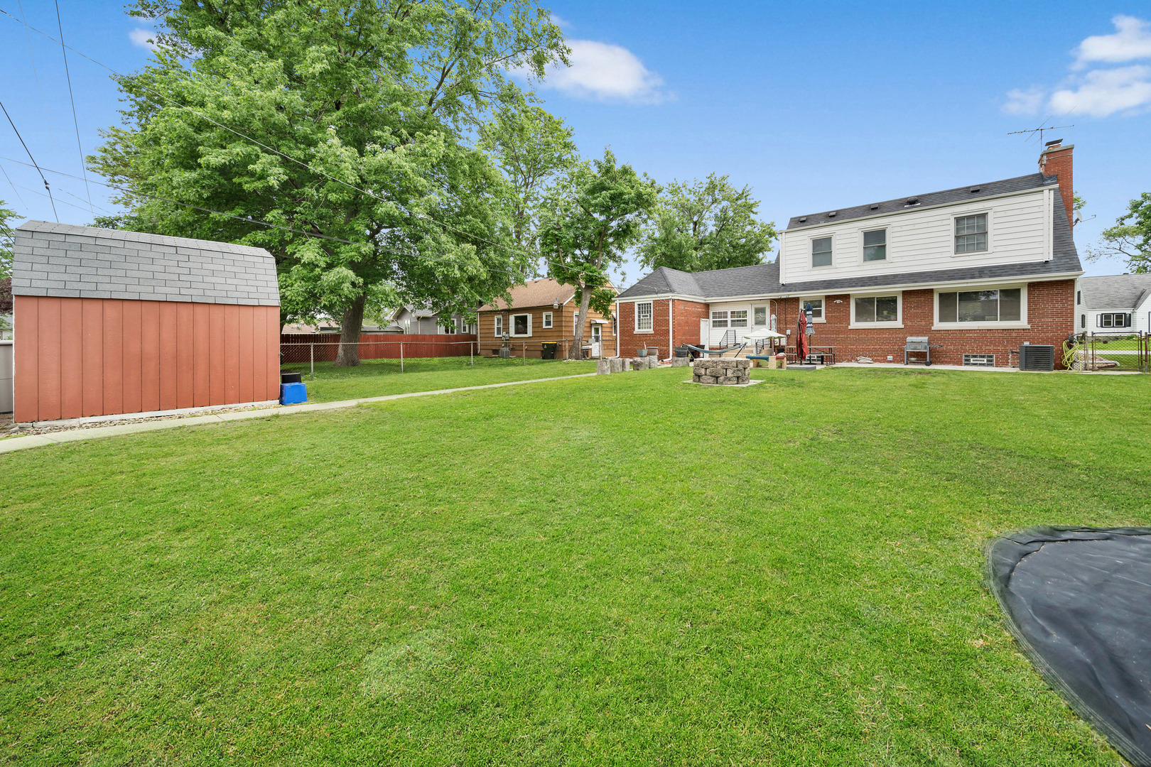 18148 State Line Avenue, Lansing, IL 60438
