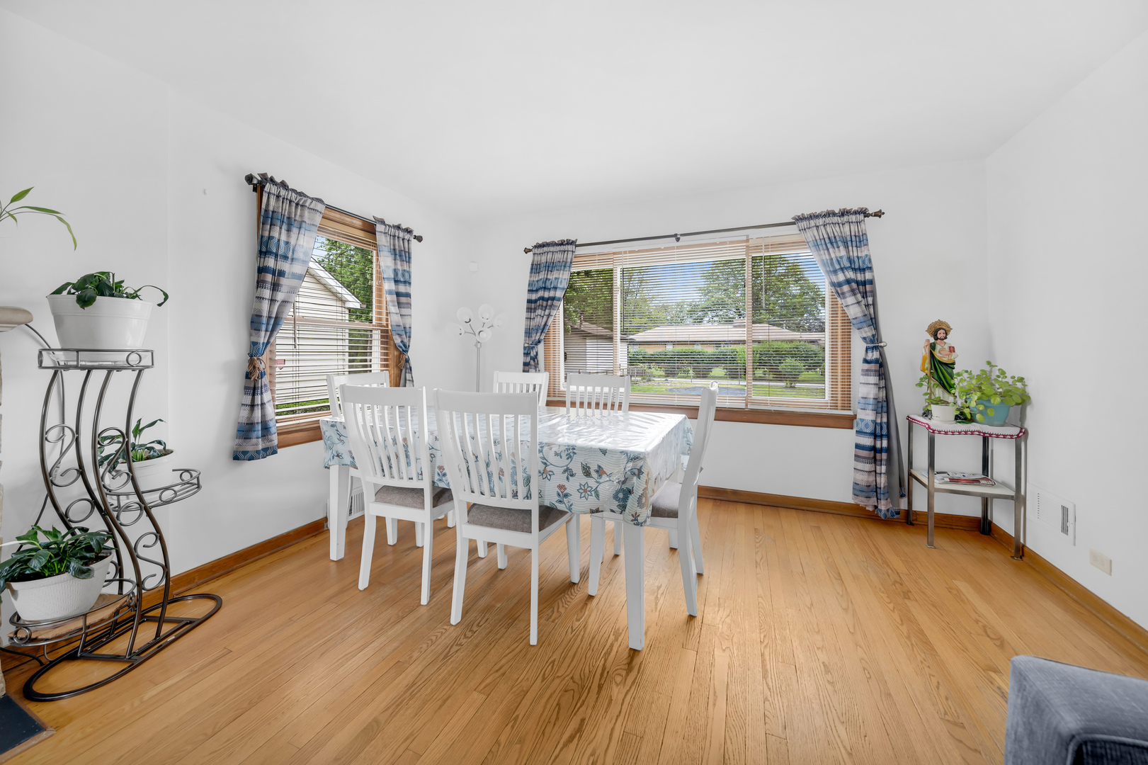 18148 State Line Avenue, Lansing, IL 60438