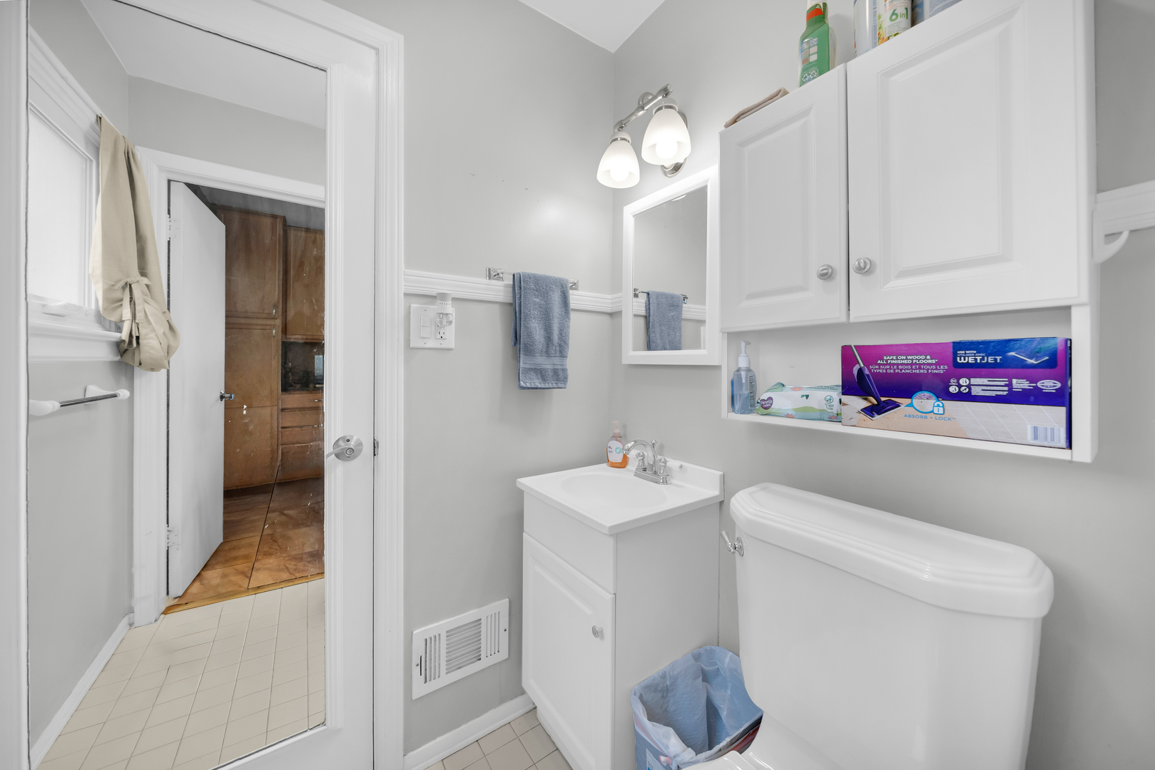 18148 State Line Avenue, Lansing, IL 60438