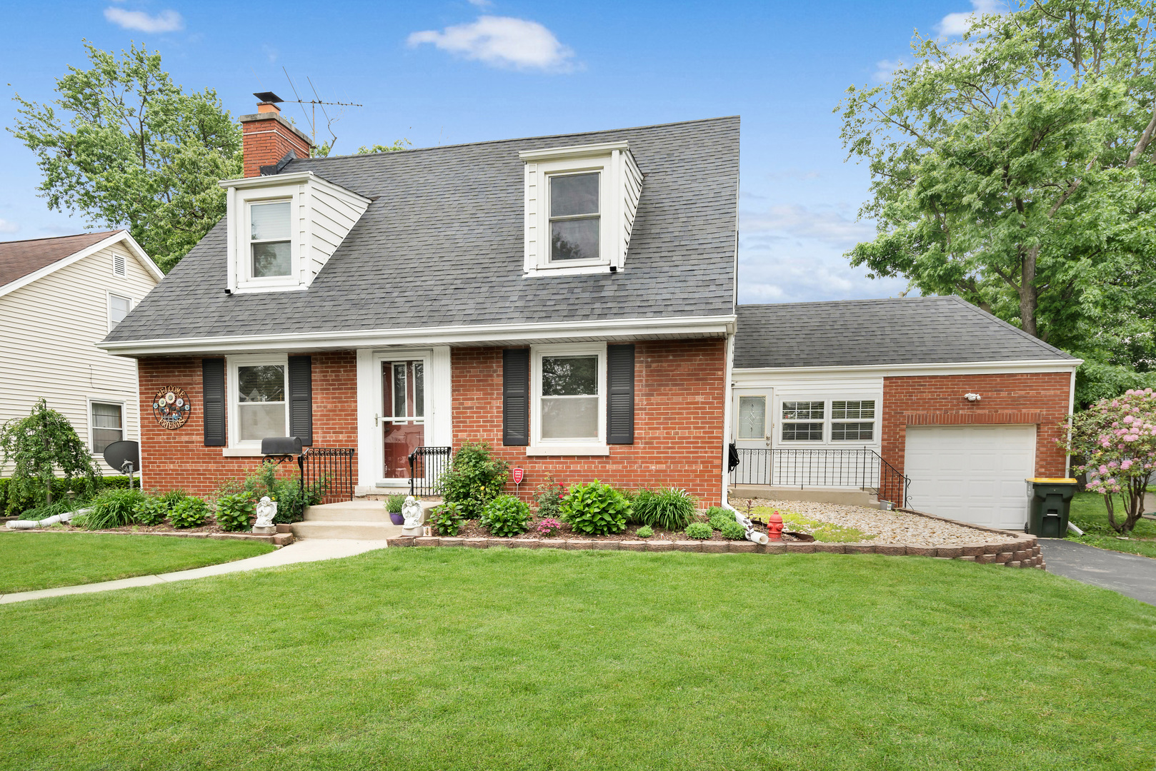 18148 State Line Avenue, Lansing, IL 60438