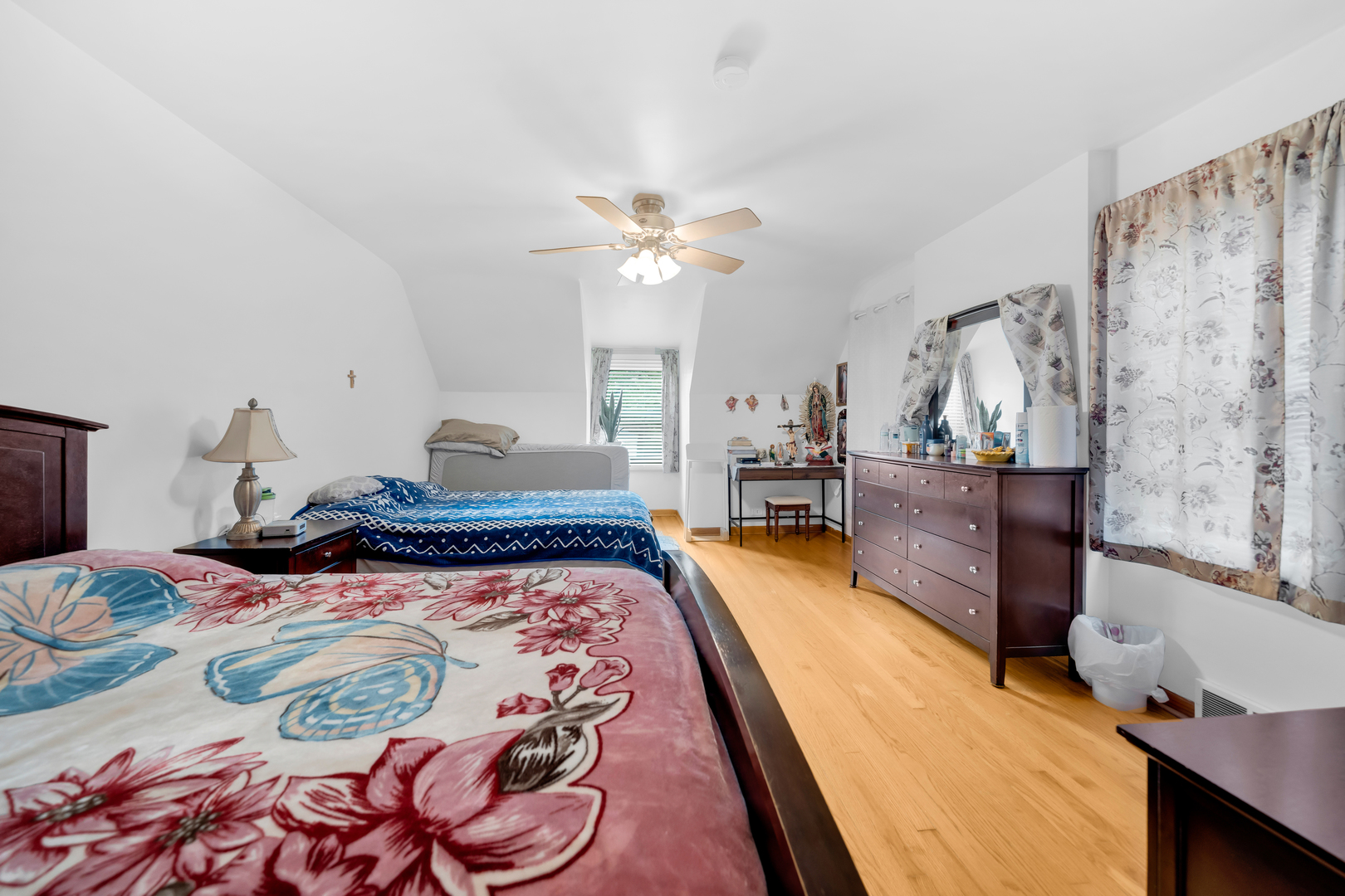 18148 State Line Avenue, Lansing, IL 60438