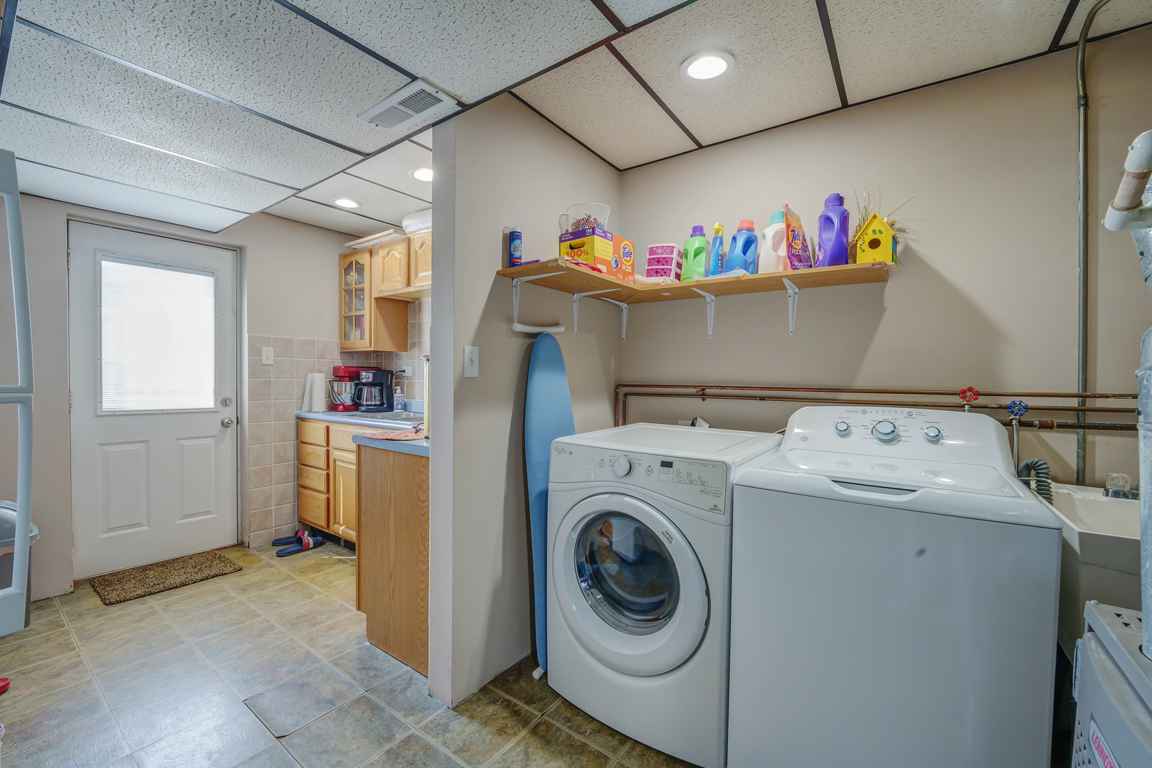 7849 W 79th Place, Bridgeview, IL 60455